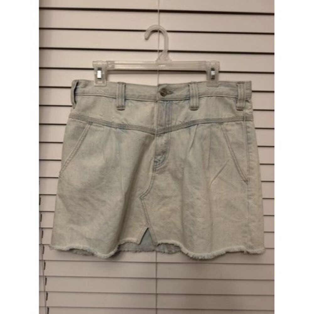 Free People | Women's Blue Denim Mini Skirt Raw Hem | Size 31 | Pockets